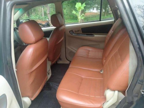 Toyota Innova 2006 MT for sale in Shoranur