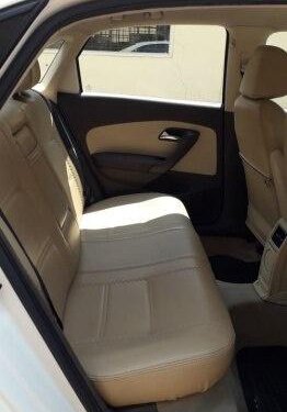 Volkswagen Vento Petrol Highline 2012 MT for sale in Bangalore