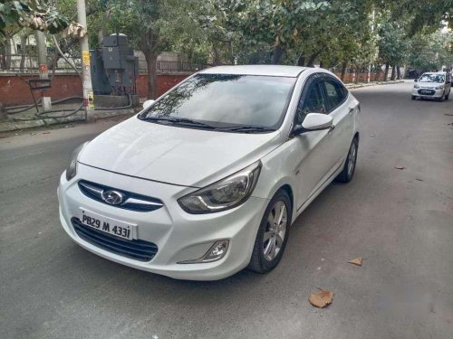 Hyundai Verna Fluidic 1.6 CRDi SX, 2011, Diesel MT in Jalandhar