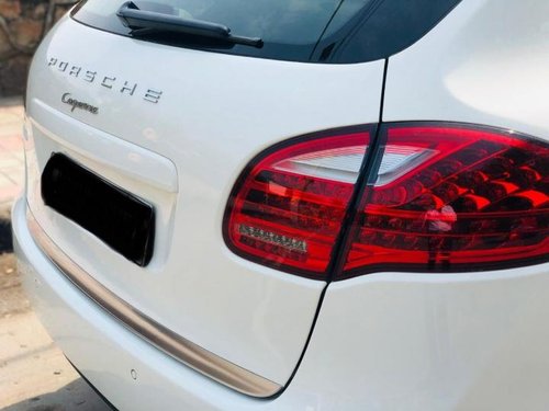 Used 2012 Porsche Cayenne S Hybrid AT for sale in New Delhi