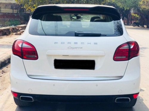 Used 2012 Porsche Cayenne S Hybrid AT for sale in New Delhi