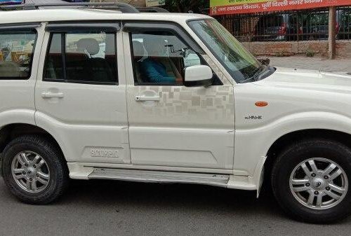 Used 2012 Mahindra Scorpio VLX MT for sale in New Delhi