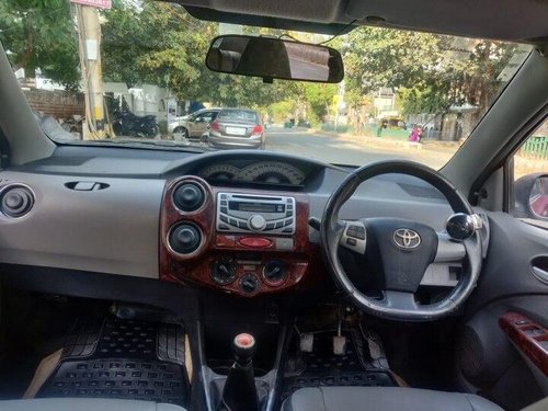 Toyota Platinum Etios VX 2011 MT for sale in New Delhi