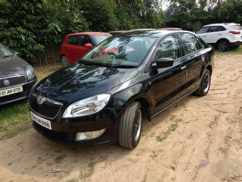 Skoda Rapid 2013 MT for sale in Chandigarh