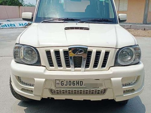 Mahindra Scorpio, 2014, Diesel MT for sale in Vadodara