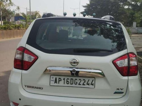 Nissan Terrano XV D THP Premium 110 PS, 2015, Diesel MT in Vijayawada