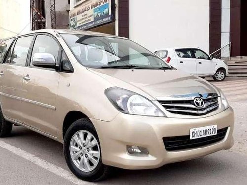 2011 Toyota Innova MT for sale in Chandigarh