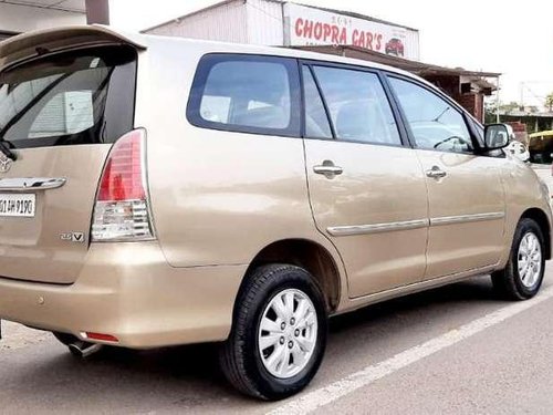 2011 Toyota Innova MT for sale in Chandigarh