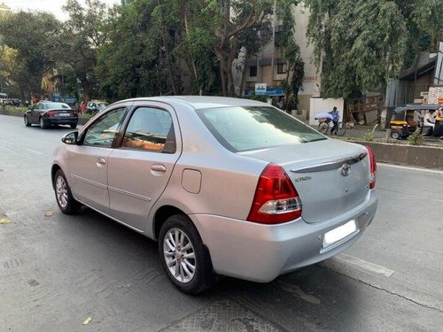 Toyota Platinum Etios VX 2011 MT for sale in Mumbai