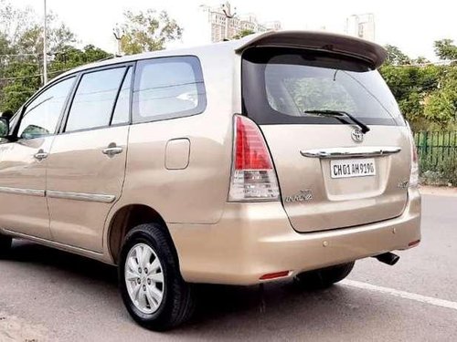 2011 Toyota Innova MT for sale in Chandigarh