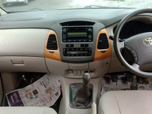 2010 Toyota Innova 2.5 VX 7 STR MT in Bangalore