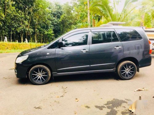 Used 2015 Toyota Innova MT for sale in Palai
