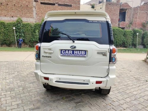 Used 2015 Mahindra Scorpio MT for sale in Gurgaon 