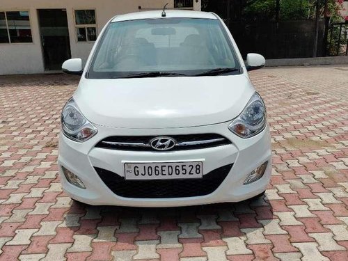 Used 2011 Hyundai i10 Sportz MT for sale in Vadodara 