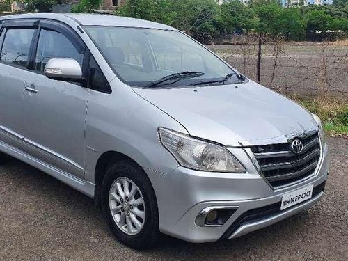 Toyota Innova 2.5 V 8 STR, 2014, Diesel MT for sale in Pune 