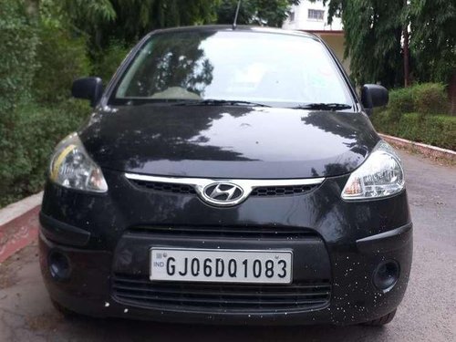 Used 2010 Hyundai i10 MT for sale in Vadodara 