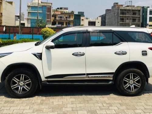 Used 2018 Toyota Fortuner MT for sale in New Delhi 