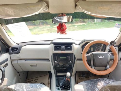 Used 2015 Mahindra Scorpio MT for sale in Gurgaon 