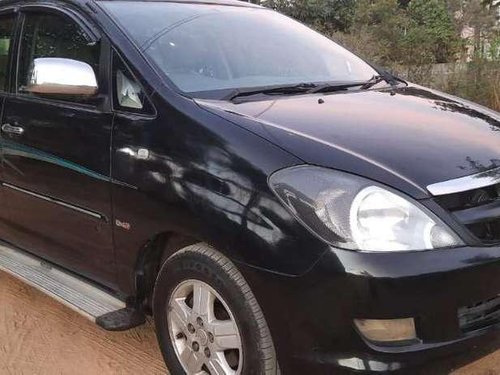 Toyota Innova 2.5 V 8 STR, 2007, MT for sale in Chennai 