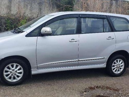 Toyota Innova 2.5 V 8 STR, 2014, Diesel MT for sale in Pune 