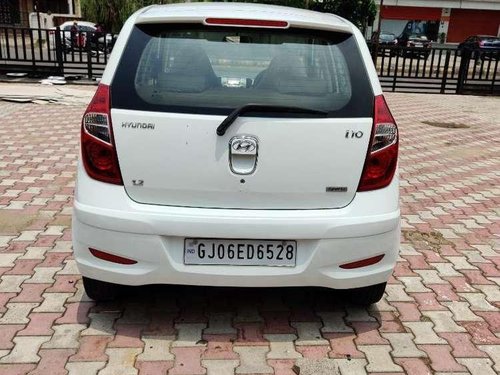 Used 2011 Hyundai i10 Sportz MT for sale in Vadodara 