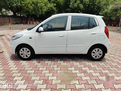 Used 2011 Hyundai i10 Sportz MT for sale in Vadodara 