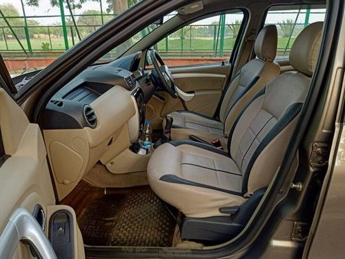 Used 2015 Nissan Terrano MT for sale in New Delhi 