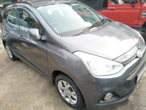 Hyundai Grand i10 Sportz 2015 MT for sale in New Delhi 