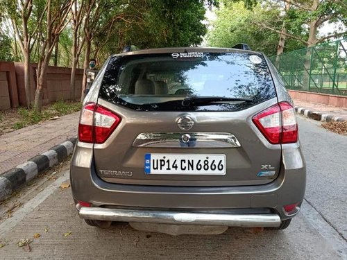 Used 2015 Nissan Terrano MT for sale in New Delhi 