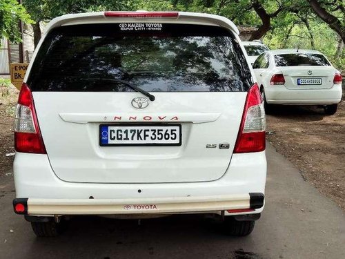 2013 Toyota Innova MT for sale in Bhilai