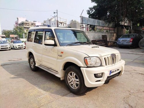 Mahindra Scorpio VLX 2WD BSIV 2013 MT for sale in New Delhi