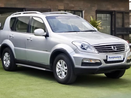 Used Mahindra Rexton RX7 AWD AT 2013