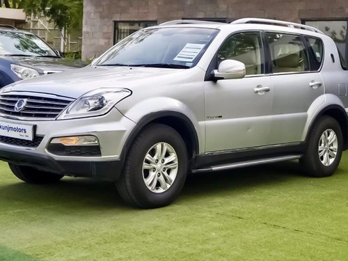 Used Mahindra Rexton RX7 AWD AT 2013