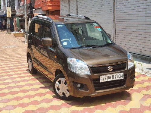 Maruti Suzuki Wagon R 1.0 VXi, 2015, Petrol MT in Kolkata