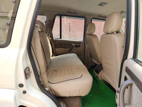 Mahindra Scorpio VLX 2WD BSIV 2013 MT for sale in New Delhi