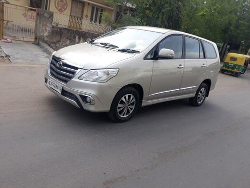 2015 Toyota Innova 2.5 VX (Diesel) 8 Seater BS IV MT for sale in Ahmedabad