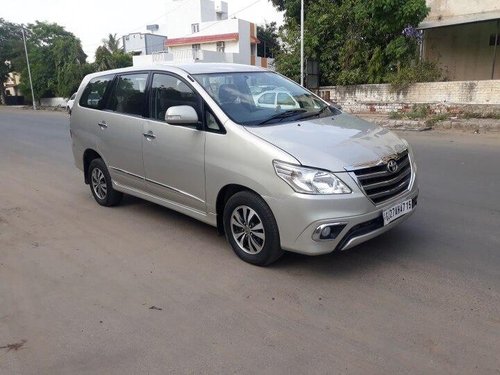 2015 Toyota Innova 2.5 VX (Diesel) 8 Seater BS IV MT for sale in Ahmedabad