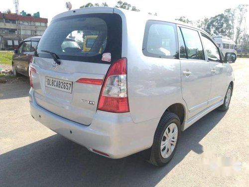 2013 Toyota Innova MT for sale in Chandigarh