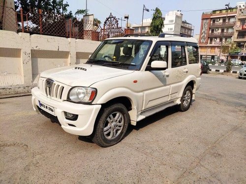 Mahindra Scorpio VLX 2WD BSIV 2013 MT for sale in New Delhi