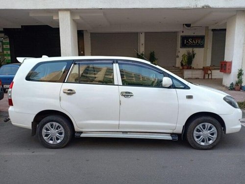 2009 Toyota Innova 2.5 G4 Diesel 8-seater MT in Mumbai