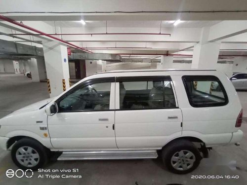 Chevrolet Tavera Neo 3 LS- 10 STR BS-III, 2014, Diesel MT in Ahmedabad