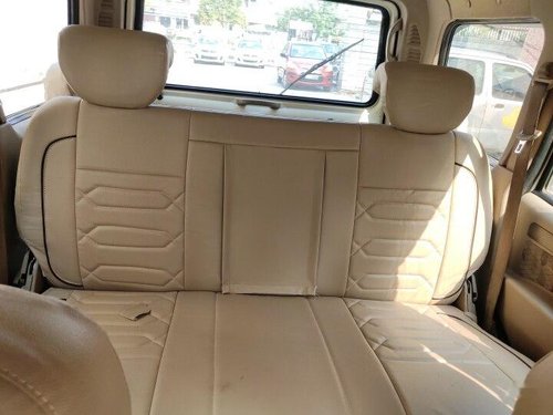 Mahindra Scorpio VLX 2WD BSIV 2013 MT for sale in New Delhi