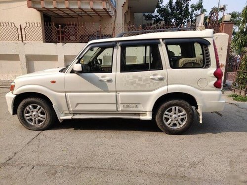 Mahindra Scorpio VLX 2WD BSIV 2013 MT for sale in New Delhi