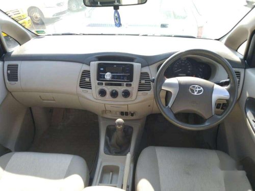 2013 Toyota Innova MT for sale in Chandigarh