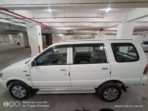 Chevrolet Tavera Neo 3 LS- 10 STR BS-III, 2014, Diesel MT in Ahmedabad