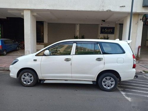 2009 Toyota Innova 2.5 G4 Diesel 8-seater MT in Mumbai