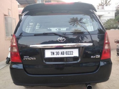 Toyota Innova 2.5 V Diesel 8-seater 2008 MT in Coimbatore