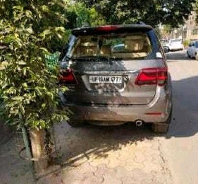 Used 2013 Toyota Fortuner 4x4 MT for sale in Noida