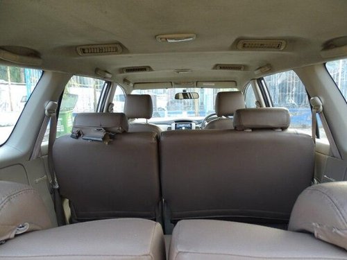 2012 Toyota Innova 2.5 GX (Diesel) 8 Seater MT in Kolkata