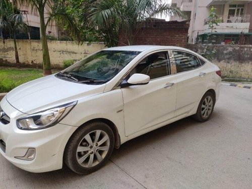 Used 2013 Hyundai Verna MT for sale in New Delhi